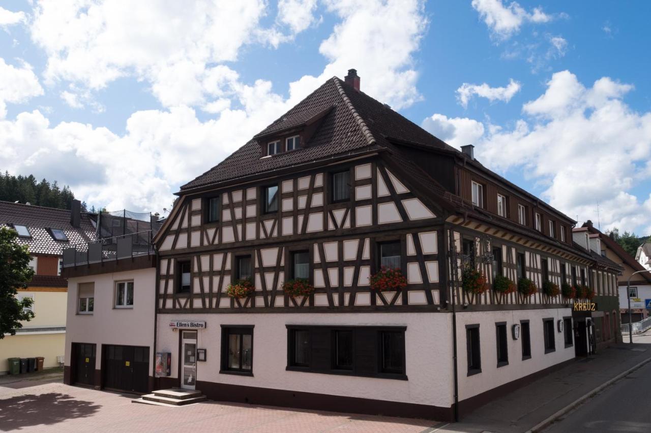 Gasthof Kreuz Vöhrenbach エクステリア 写真